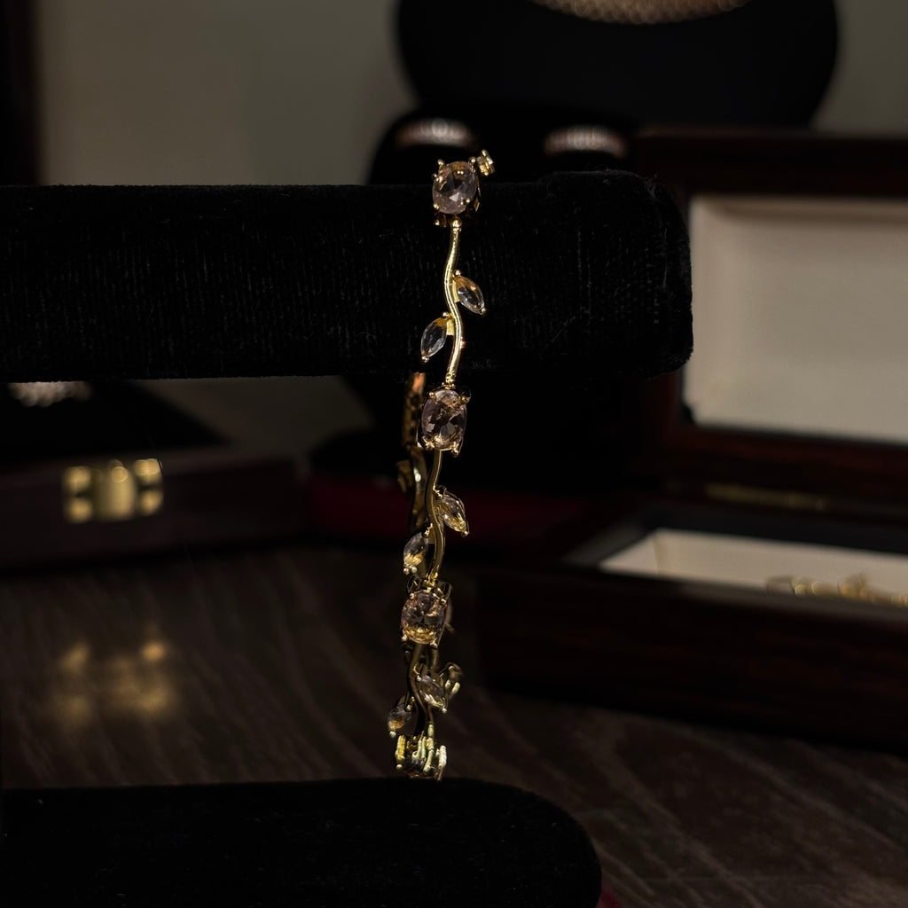 Fiore Rosa Bracelet